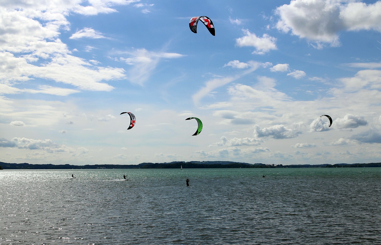 kite surfing 402501 1280